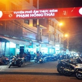 Phố ẩm thực đêm Phạm Hồng Thái