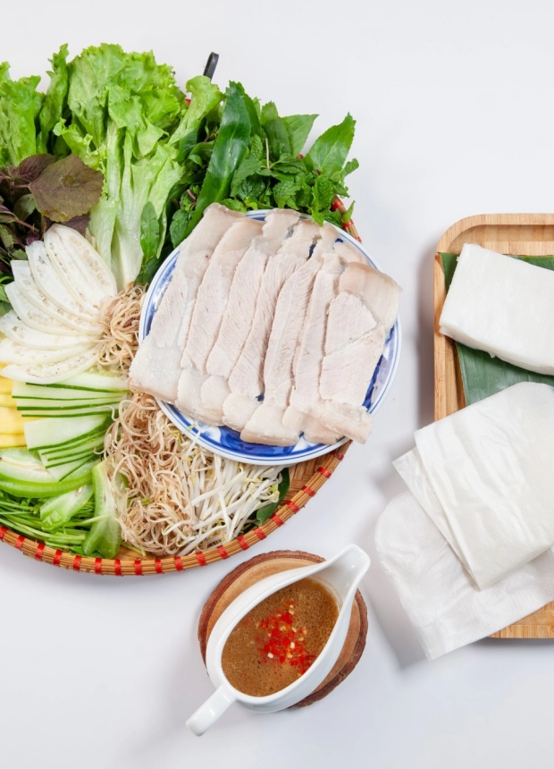 pork-rice-paper-rolls