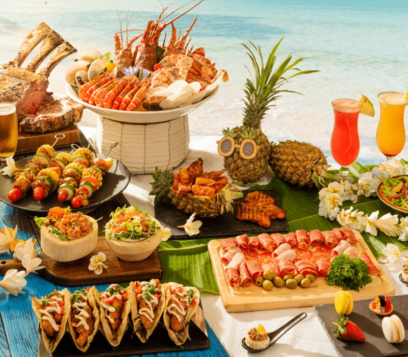 nha-hang-bien-azure-beach-lounge