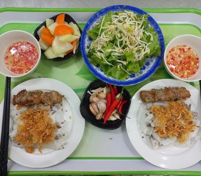 banh-cuon-thit-nuong-tho-truong