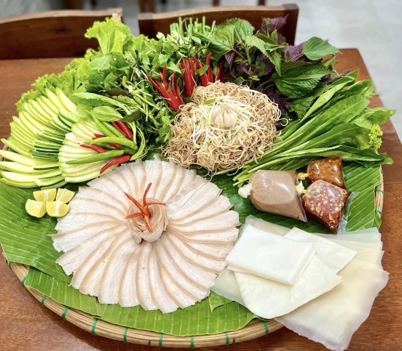banh-trang-thi-heo-tram-dai-loc